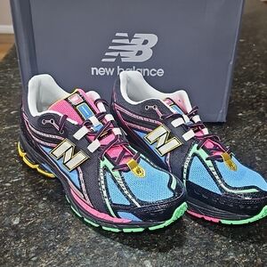 New Balance Multicolor Sneakers